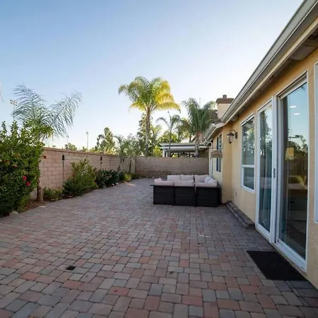 Villa Ping Pong, A/C, Netflix, Grill, Jacuzzi Tub, W/D